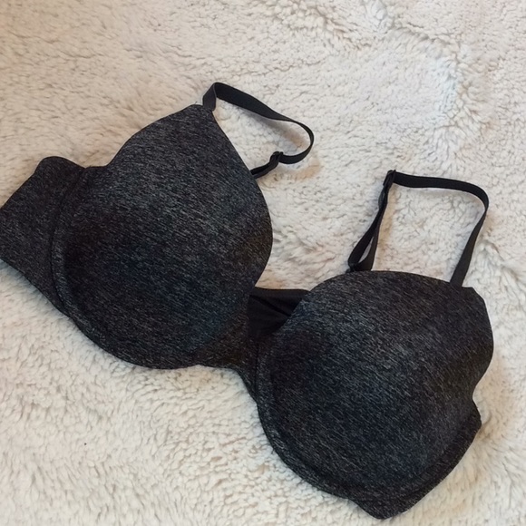 Victoria's Secret Other - LAST CHANCE Victoria’s Secret Uplift Semi Demi Bra